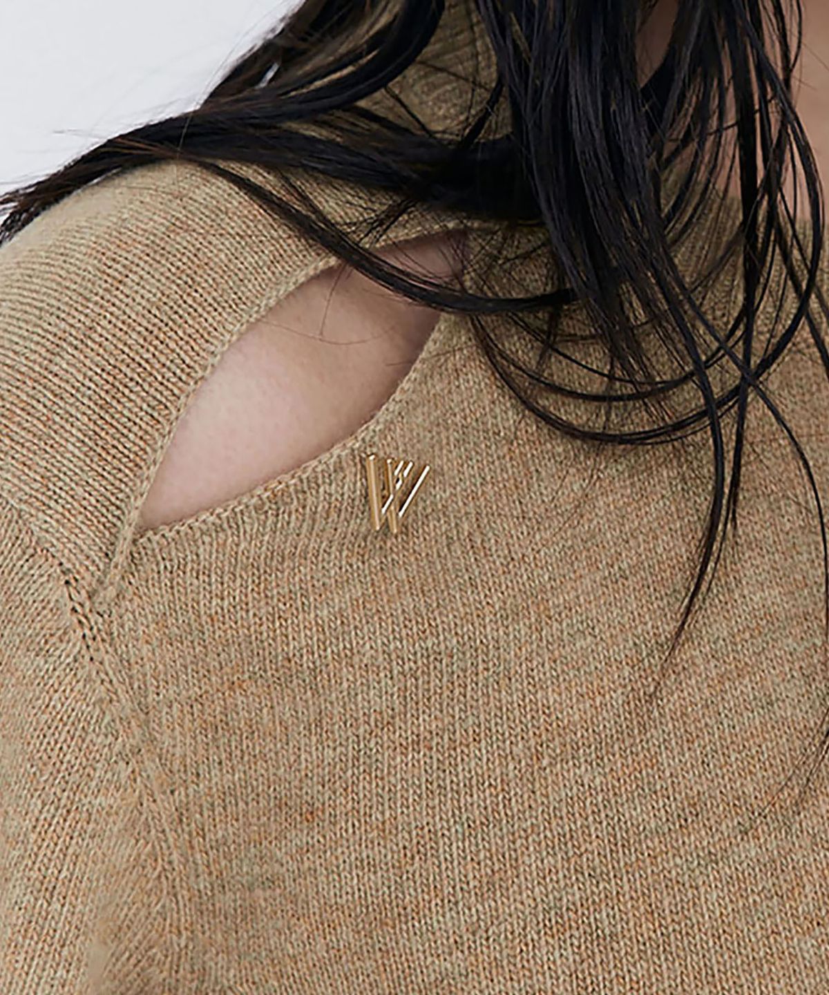 분더캄머(WNDERKAMMER) W-Logo Brooch_Gold(W 로고 브로치_골드)