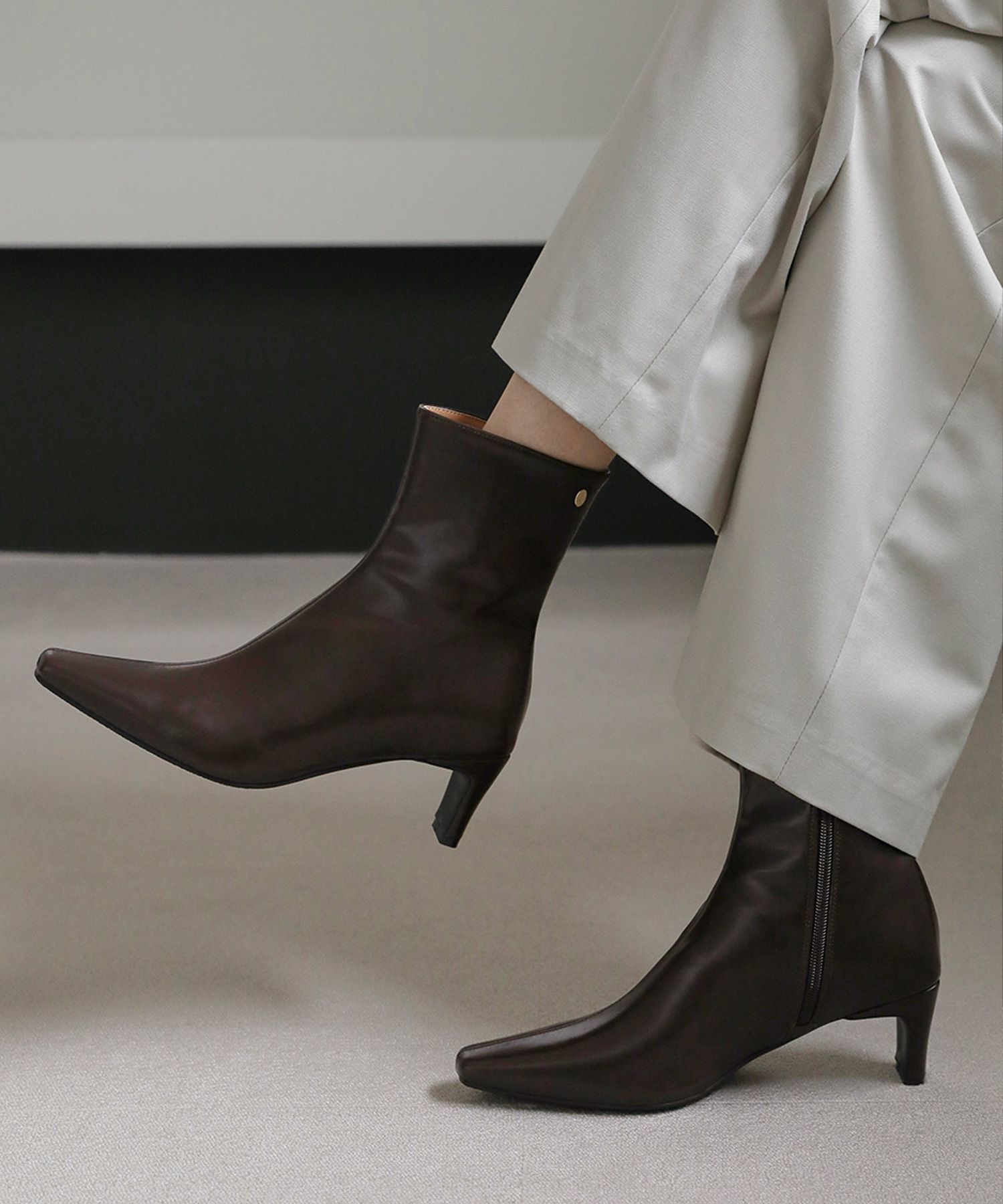 MUSINSA SAPPUN Bnedin Square Ankle Boots (6cm)