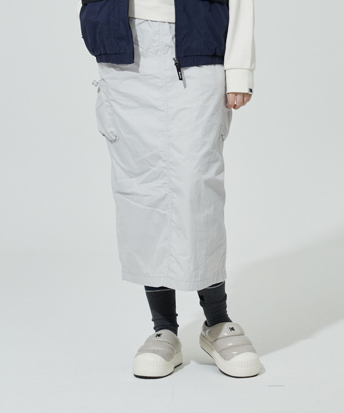 코닥(KODAK) 가먼트워싱 레귤러핏 기모 안감 스커트 LIGHT GREY