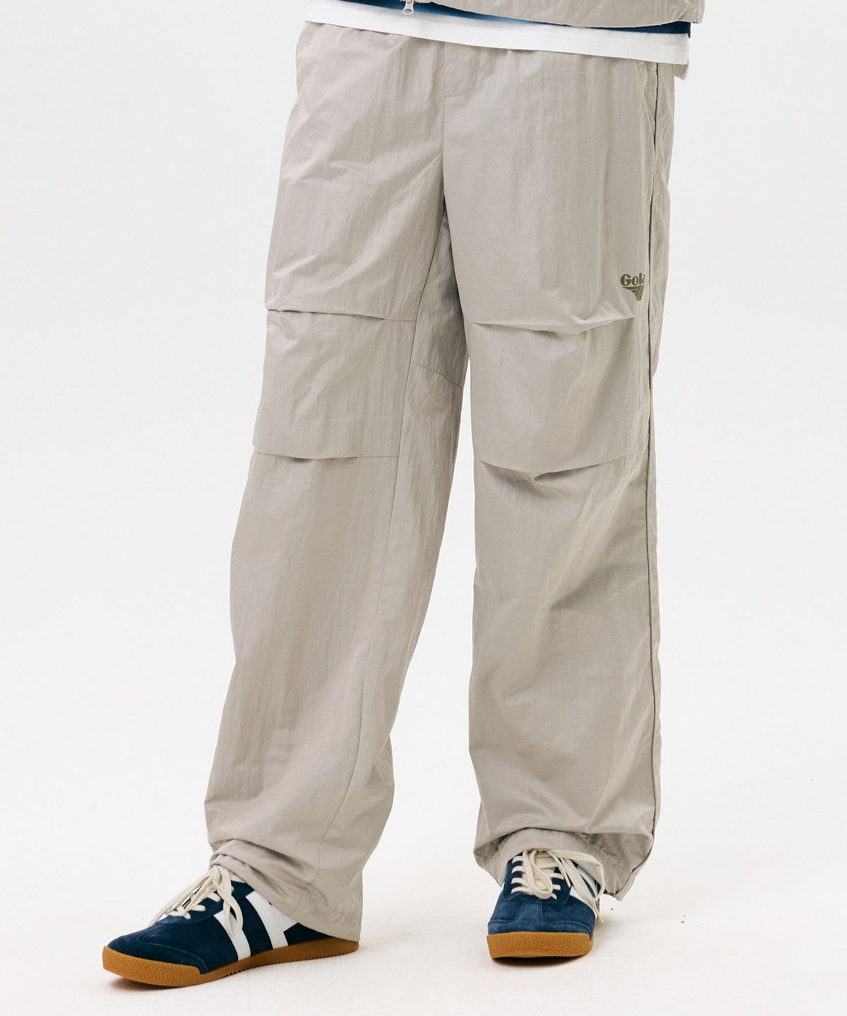 골라(GOLA) GLOSSY WOVEN PANTS [BEIGE]