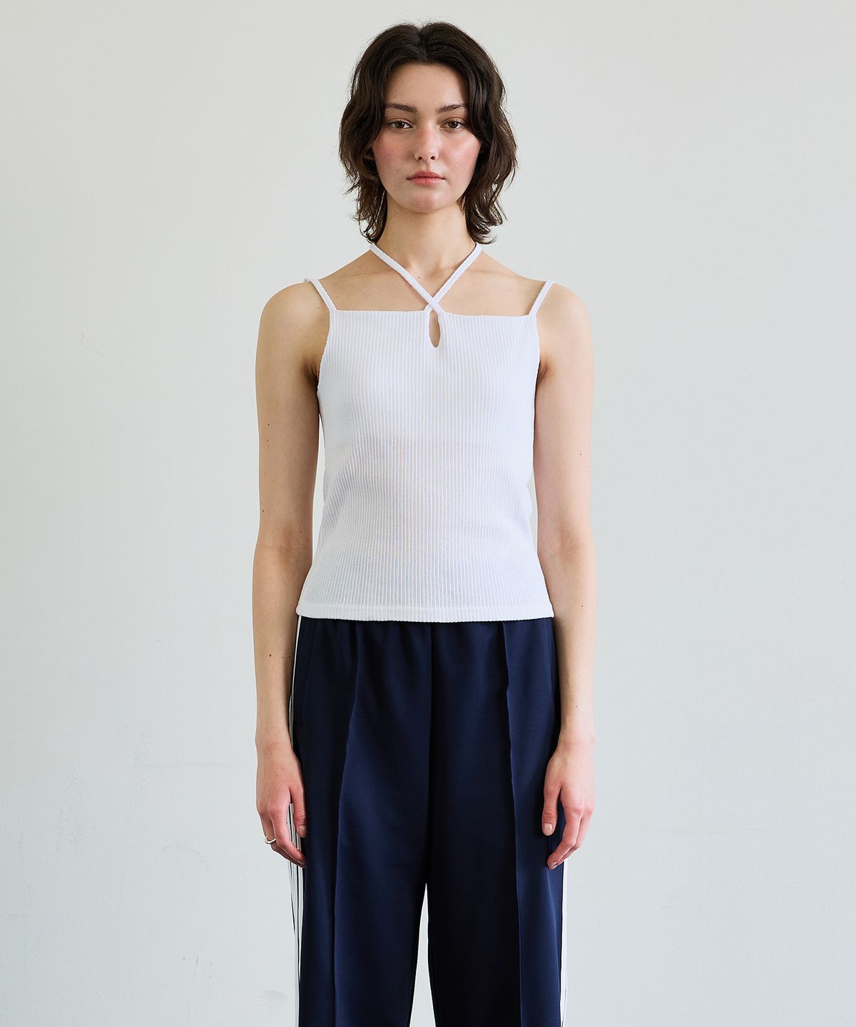 아리킴(ARIKIM) WINSOME BUSTIER SLEEVELESS / WHITE