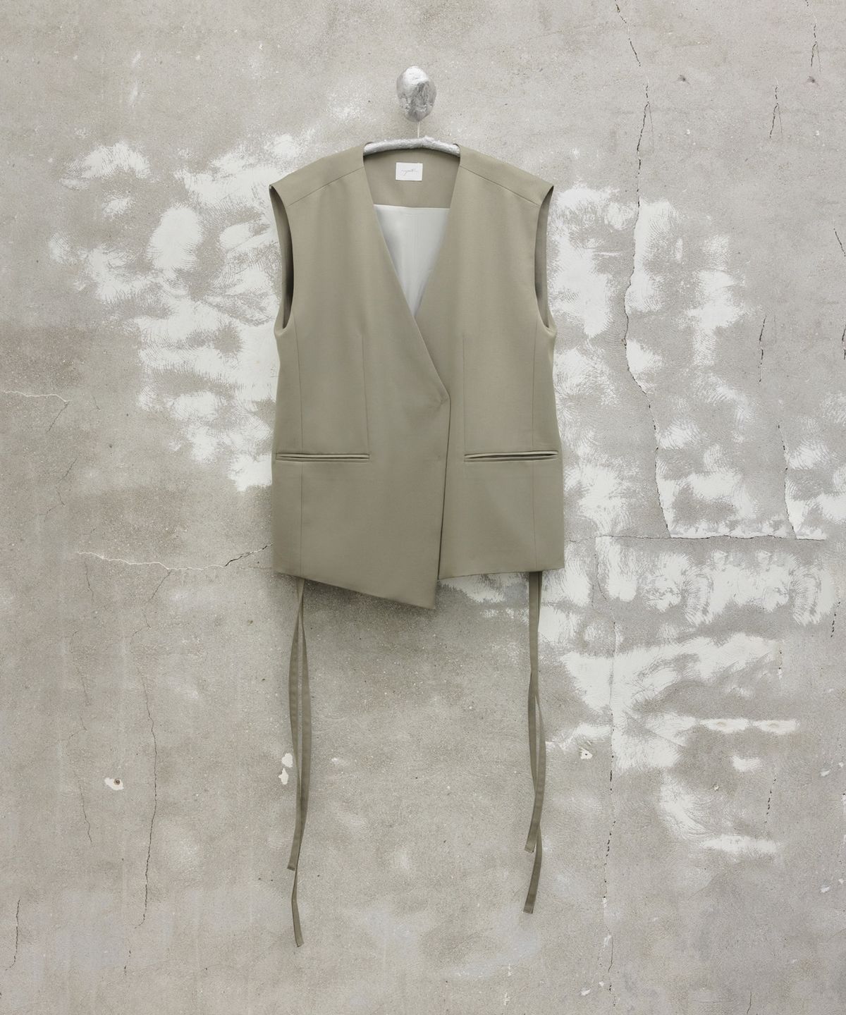 유스(YOUTH) Oversized Tailored Vest - Light Green