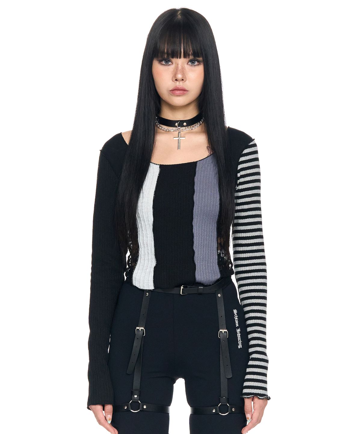 스키즘 인듀싱(SCHISM INDUCING) CRAZY PATCHWORK TOP BLACK