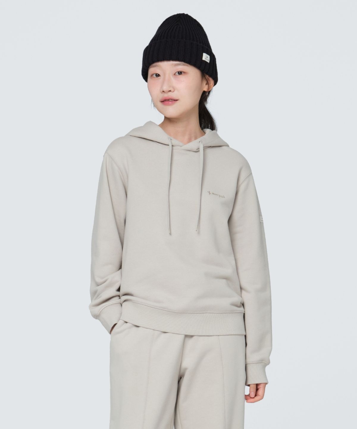 스노우피크 어패럴(SNOWPEAK APPAREL) 랜드 여성 후드 티셔츠 (S24FWFHD61) Light Beige