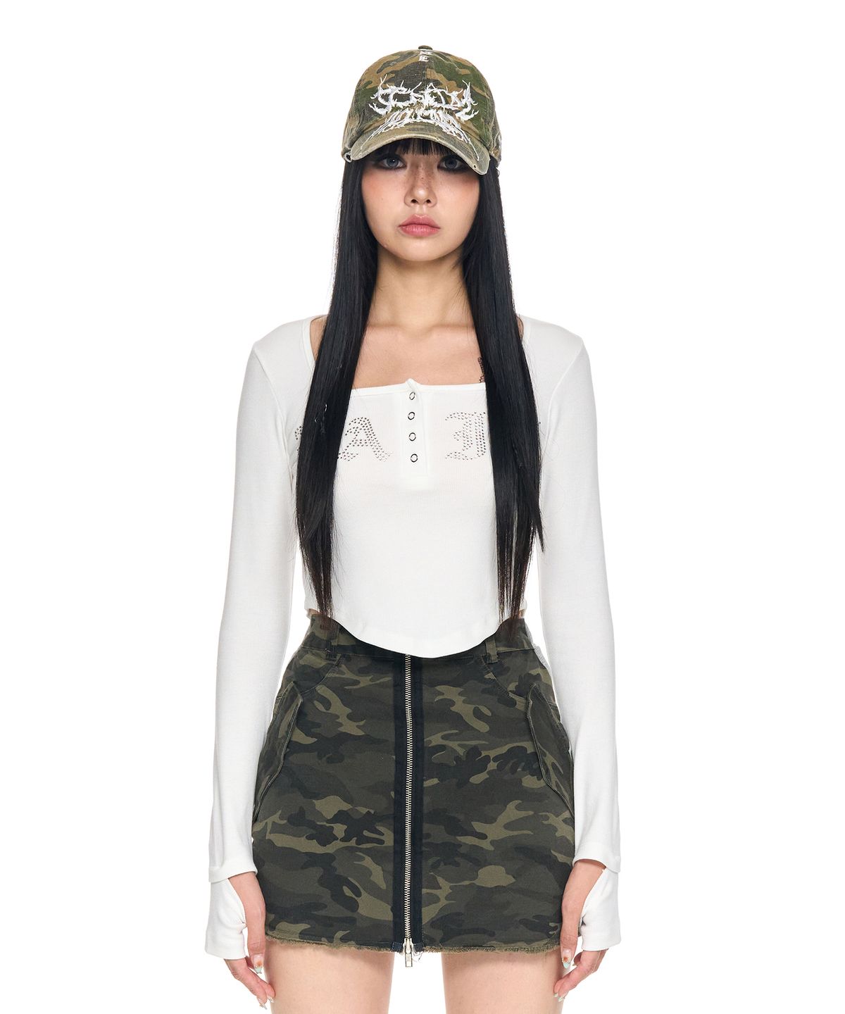 스키즘 인듀싱(SCHISM INDUCING) PAIN RHINESTONE TOP IVORY