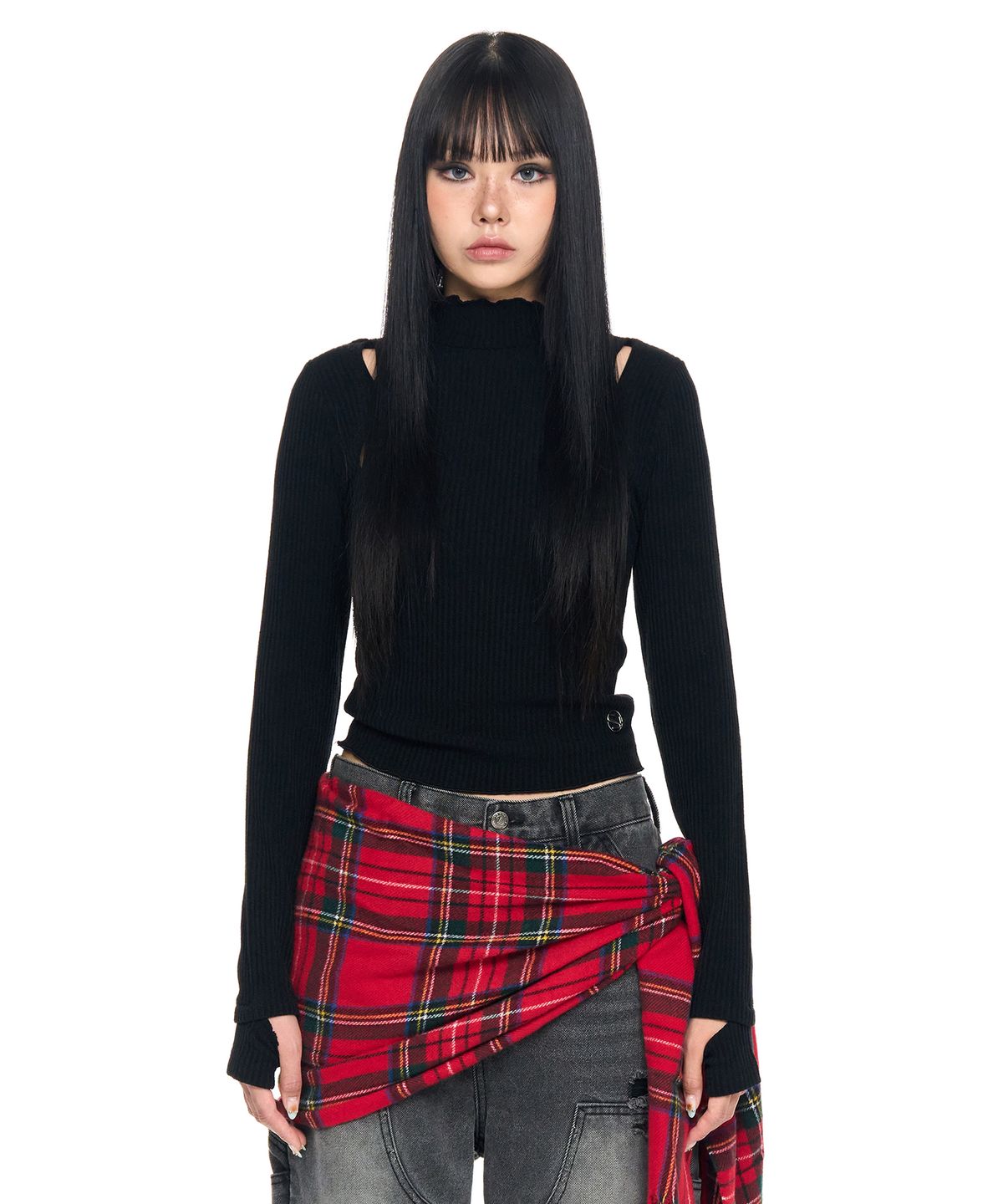 스키즘 인듀싱(SCHISM INDUCING) MOCK TURTLENECK KNIT BLACK