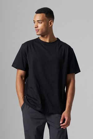 레귤러핏 반팔 티셔츠