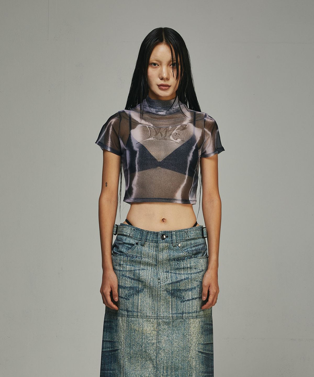 비엘알(BLR) Printed Turtleneck Top