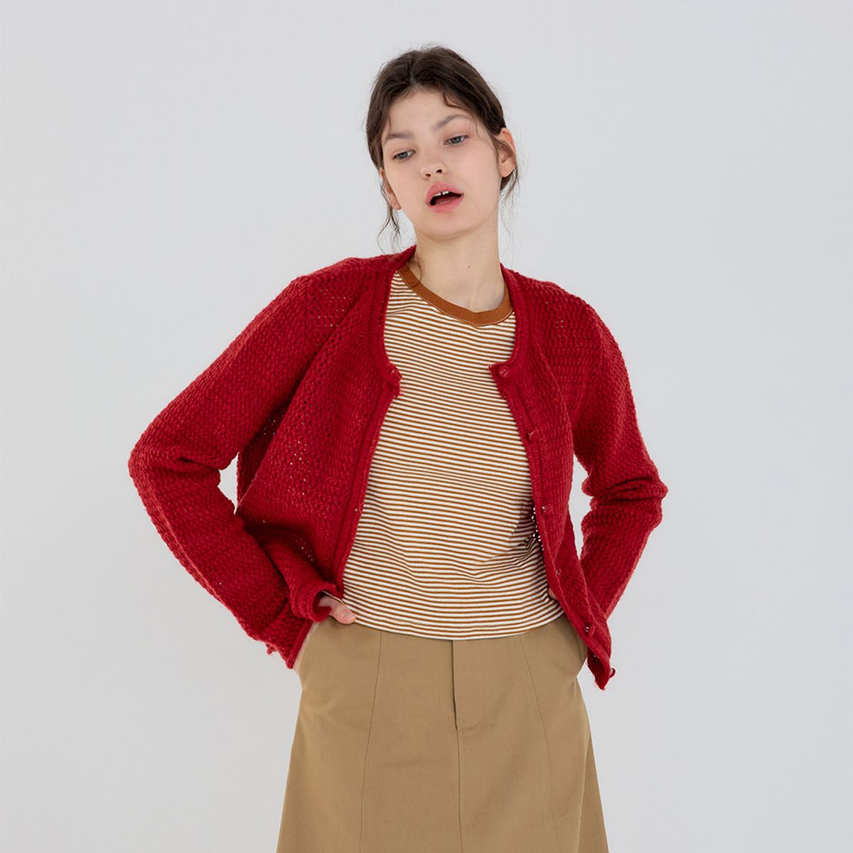 에이앤레이(AEIREI) AR_Round neck wool cardigan_3color