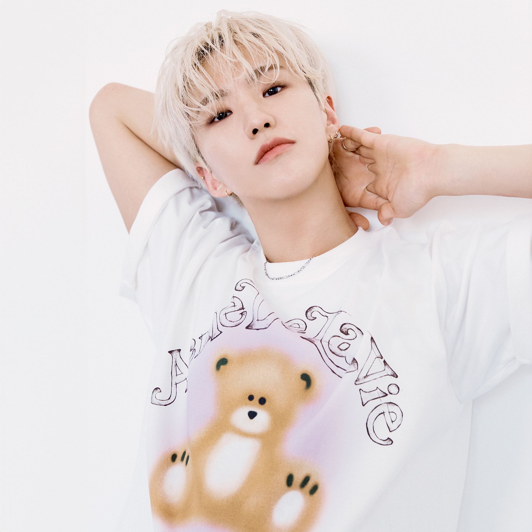 [ADLV] BLUR SKETCH BEAR SHORT SLEEVE T-SHIRT /追跡付 MUSINSA | acmé de la vie BLUR SKETCH BEAR SHORT SLEEVE T-SHIRT