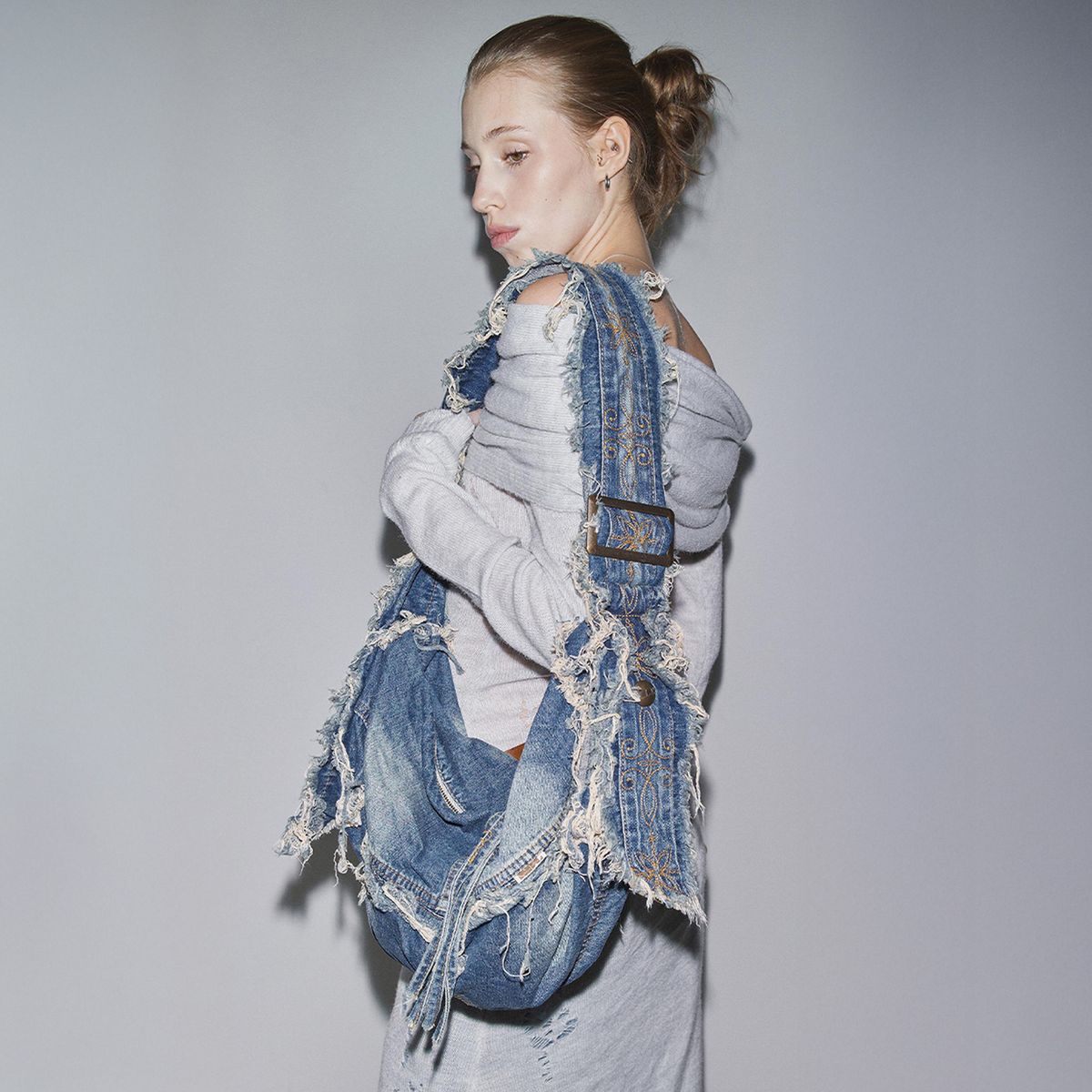 스컬프터(SCULPTOR) Destroyed Denim Duffel Bag Vintage Blue