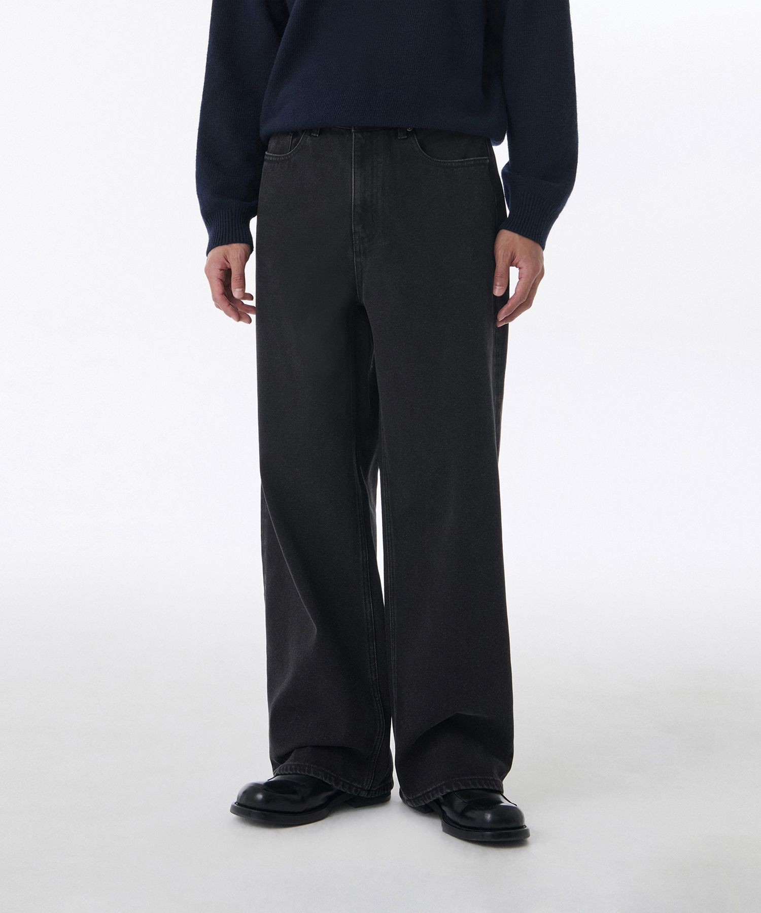 MUSINSA | MUSINSA STANDARD Brushed Big Wide Denim Pants [Washed Black]