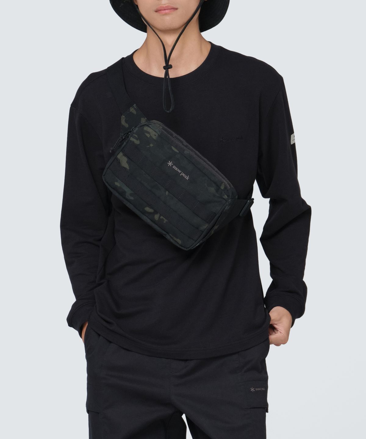 스노우피크 어패럴(SNOWPEAK APPAREL) 멀티캠 힙색 (S24FUTBG08) Black