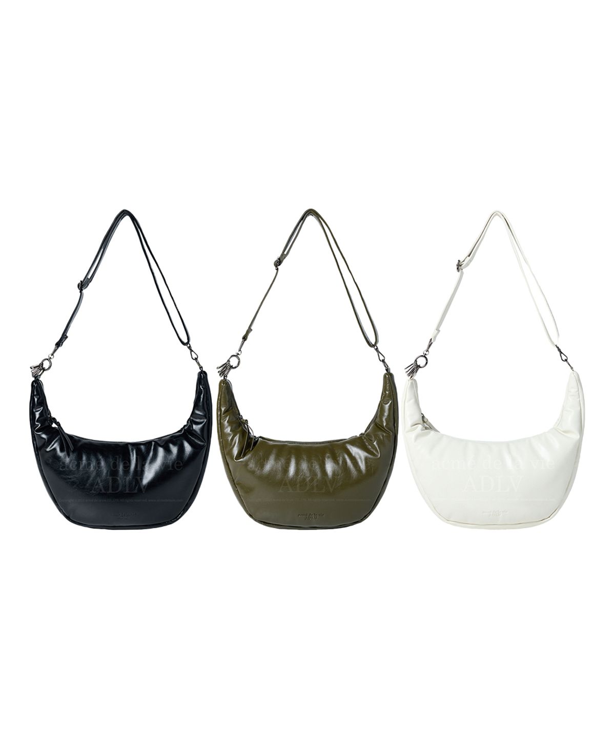 아크메드라비(ACME DE LA VIE) BASIC LOGO GLOSSY VEGAN LEATHER CROSS BAG