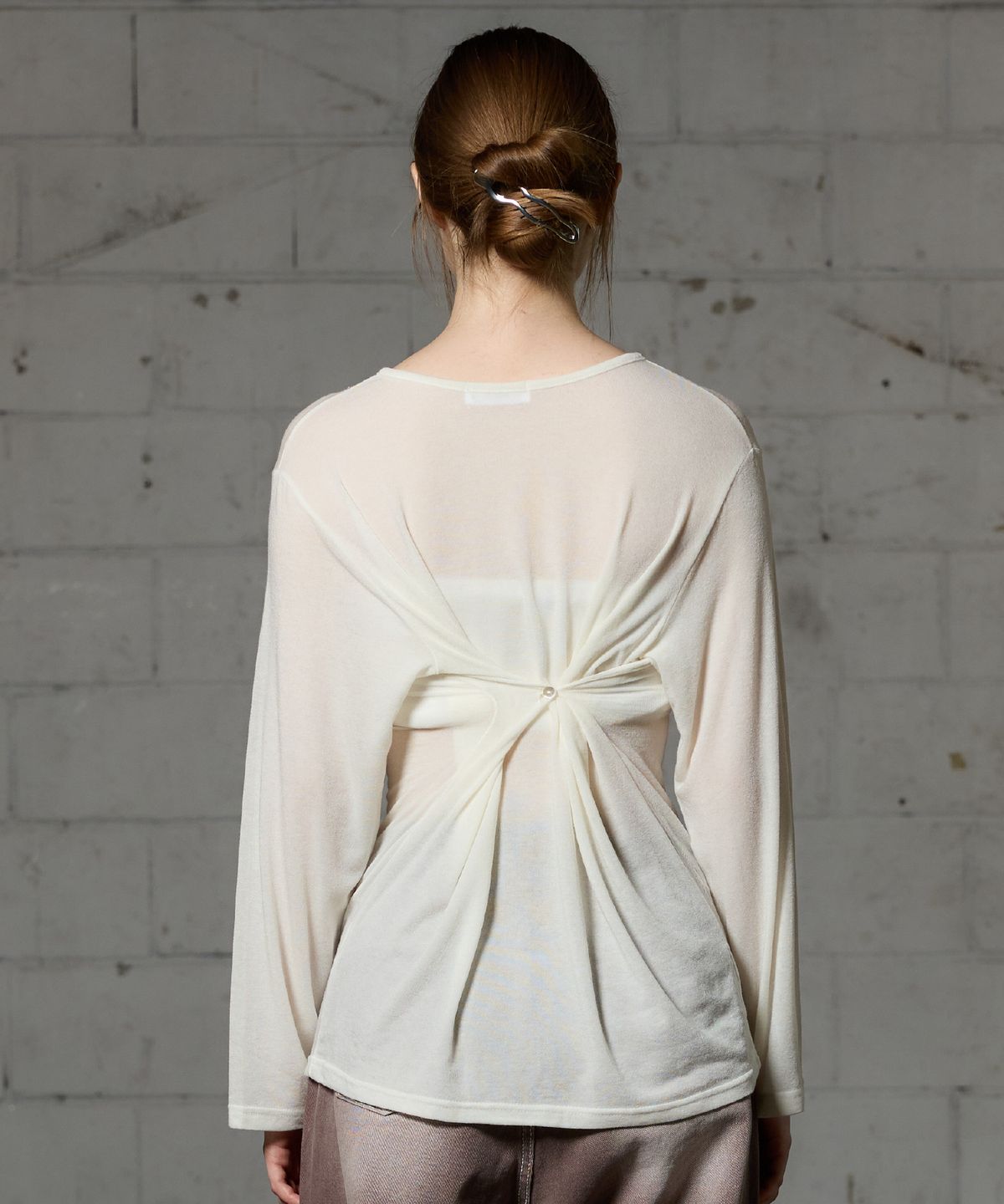 아리킴(ARIKIM) FAIRY WOOL LONG SLEEVE / IVORY