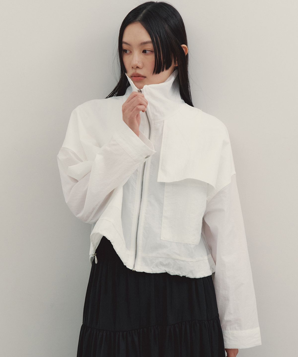 지앤지비(GNGB) 우븐 숏 자켓_White
