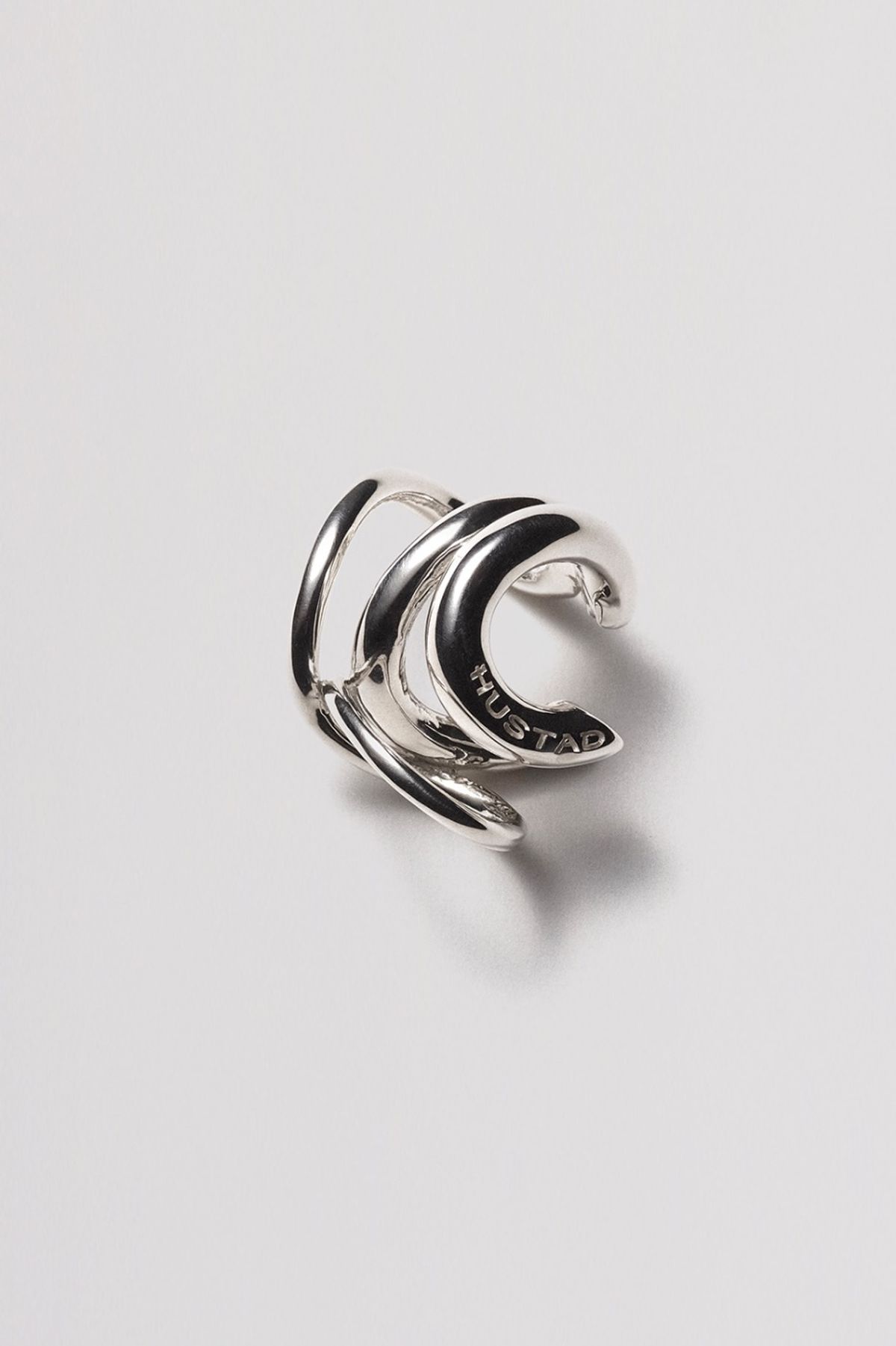 휴스타드(HUSTAD) HUSTAD 213 Love Earcuff _925 실버 러브 이어커프