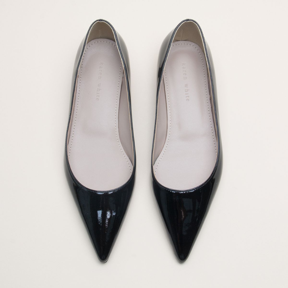 카렌화이트(KAREN WHITE) Like kw2704 1.5cm 플랫