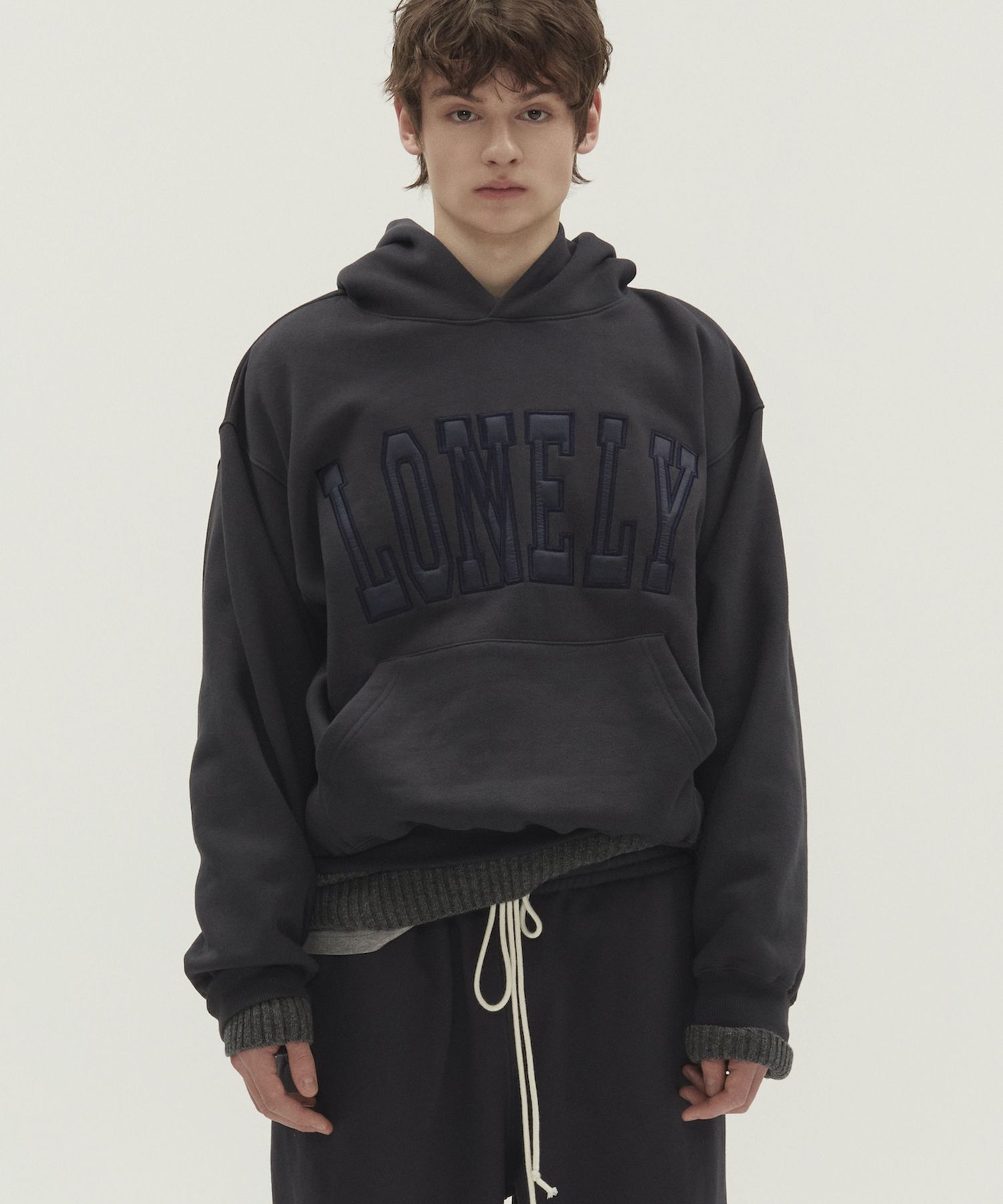 MUSINSA | NOHANT LONELY/LOVELY FLUFF HOODIE CHARCOAL-NAVY