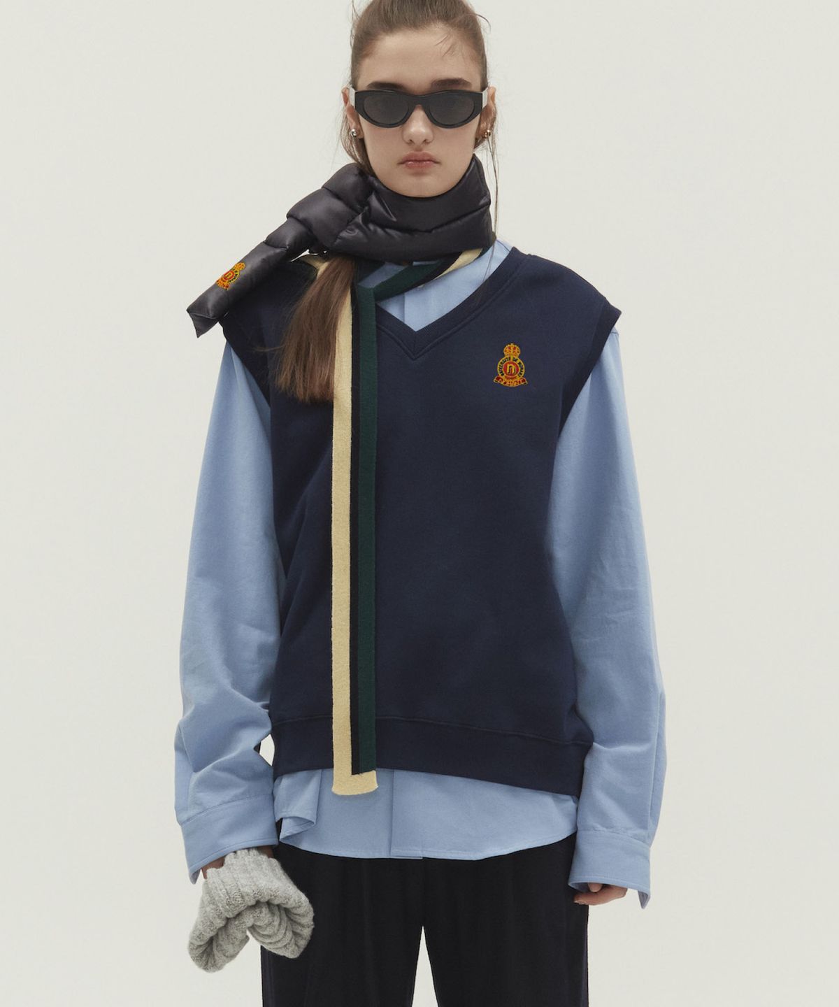 노앙(NOHANT) SWEATSHIRT VEST NAVY