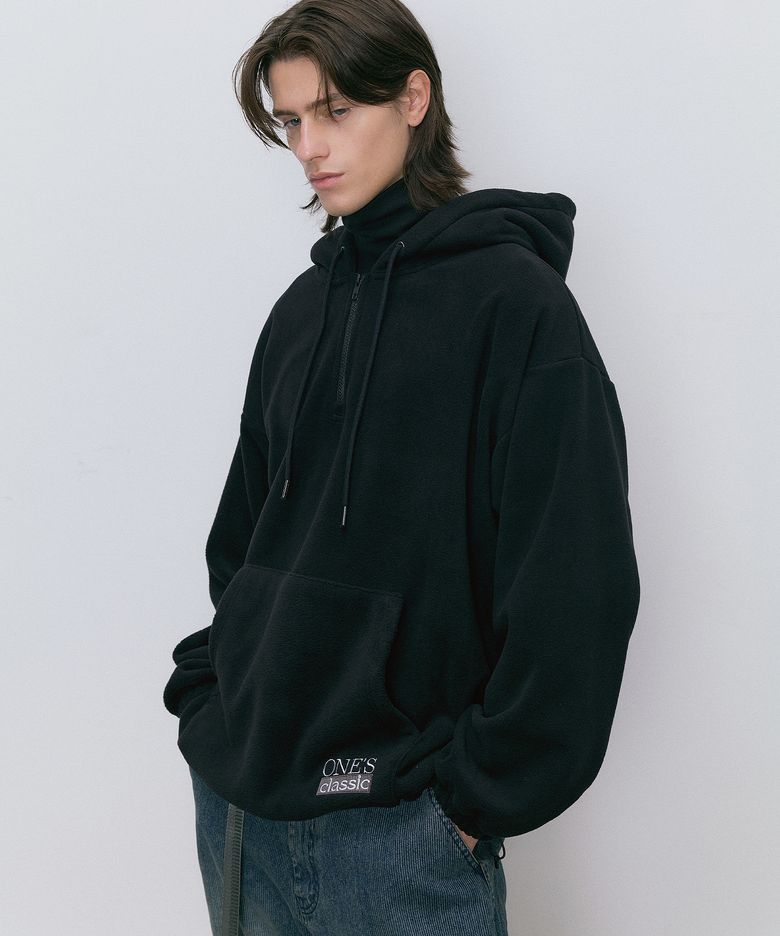 Fleece classic half zip-up hoodie (black)