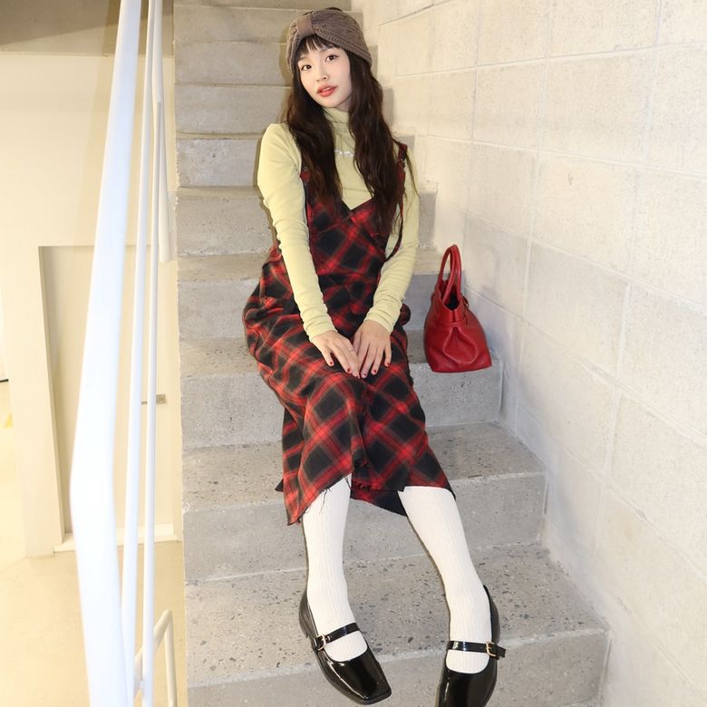 CHECK EYELET STRAP DRESS RED 체크 원피스 BQ4WO002