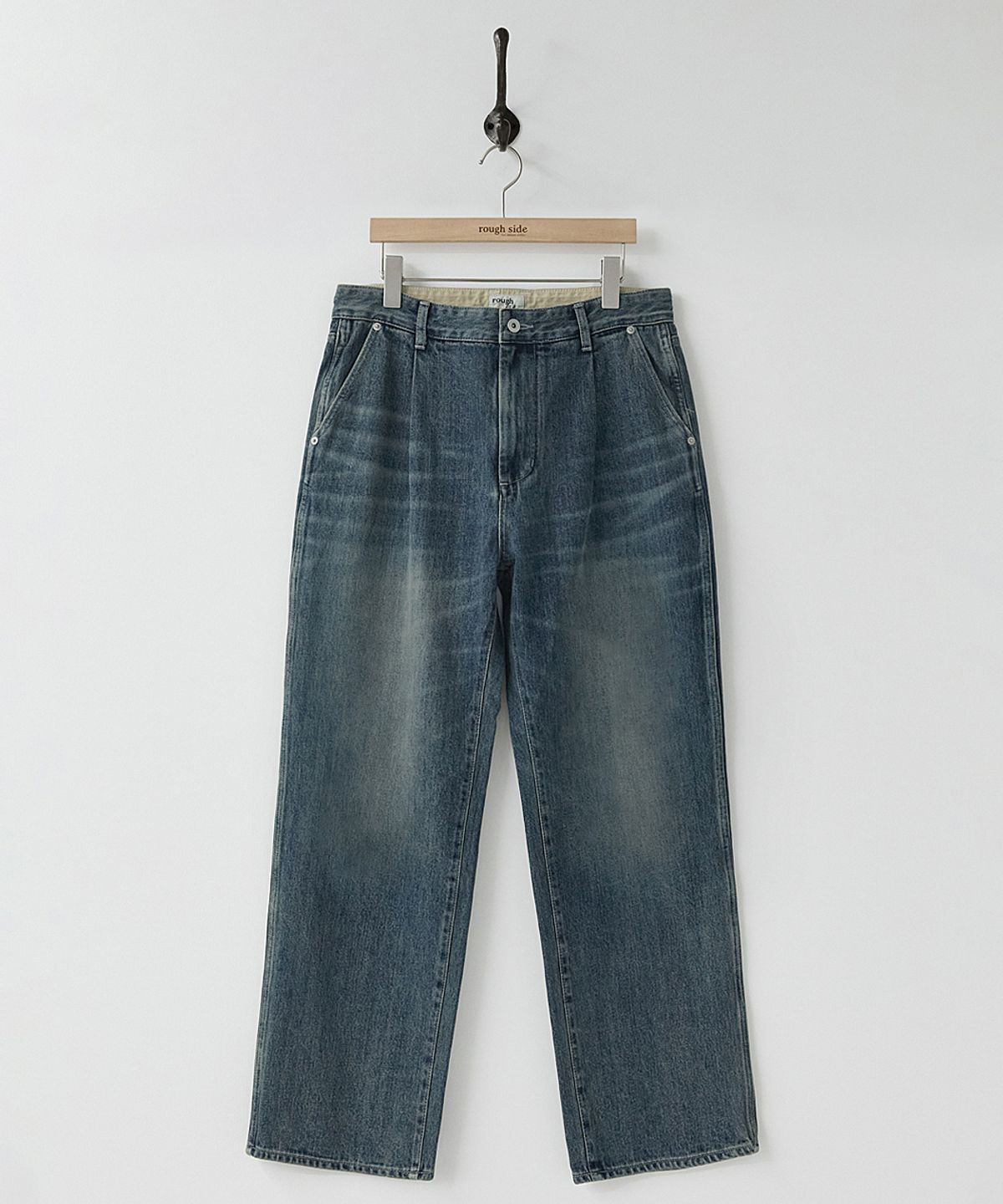 러프사이드(ROUGHSIDE) Drape Denim Pants Medium Blue