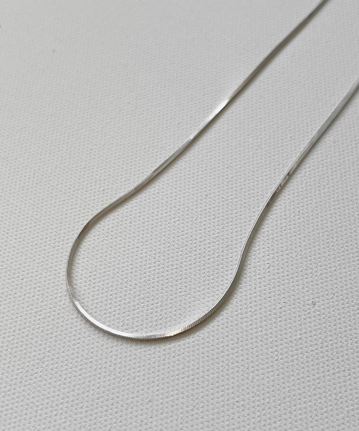 티에드(TIEDE) Silky Snake Chain Necklace