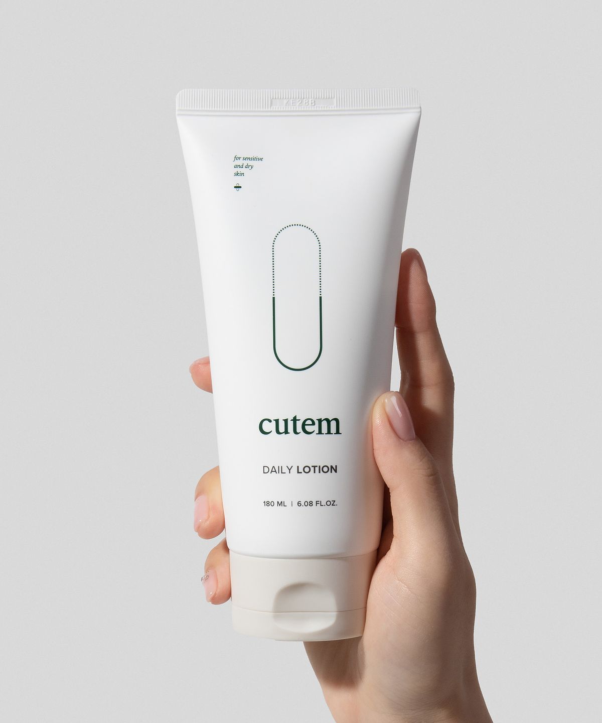 큐템(CUTEM) 데일리 로션 180ml