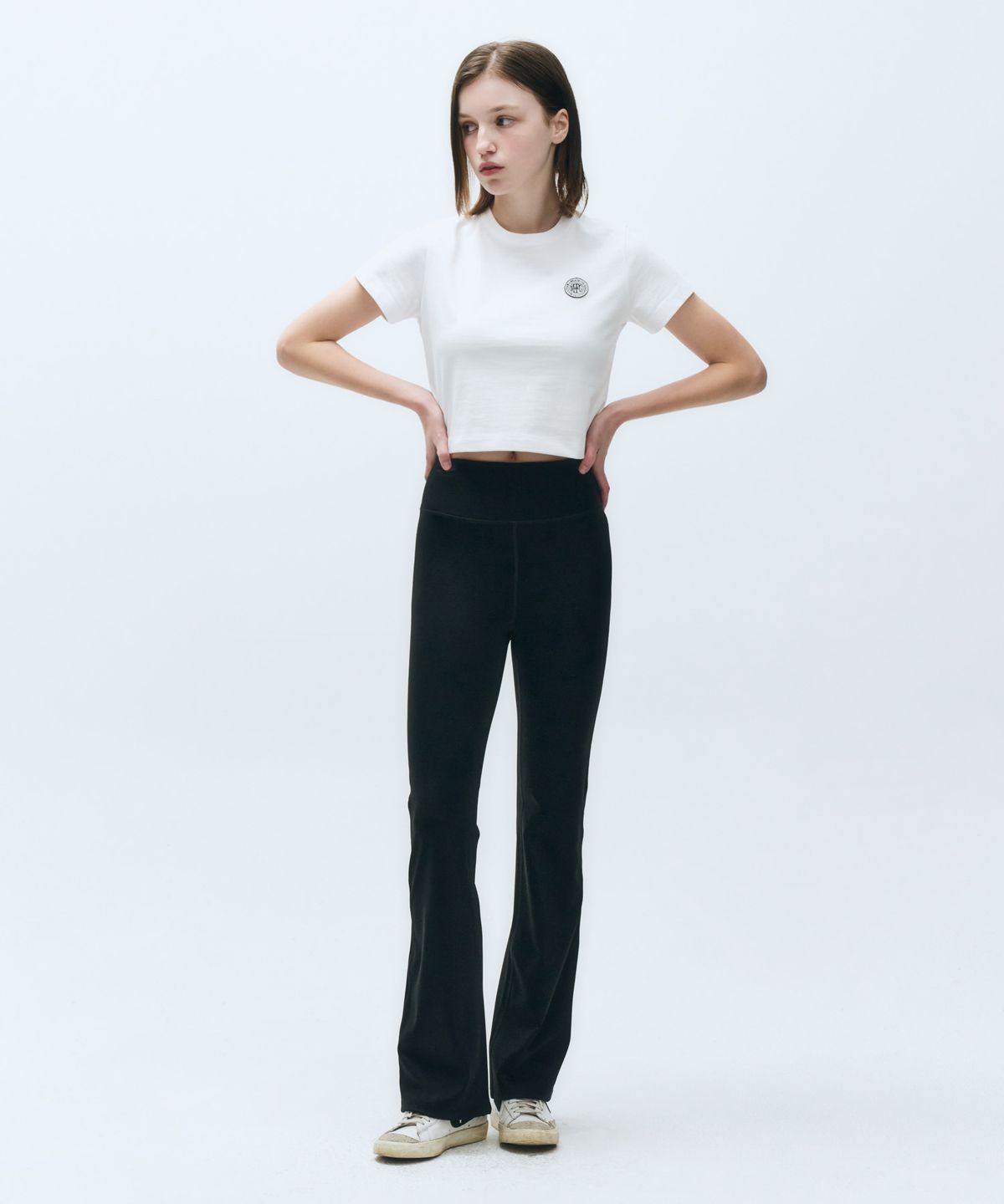 마리떼 스포츠(MARITHÉ SPORT) MOUVEMENT W CLASSIC LOGO BOOTCUT LEGGINGS black