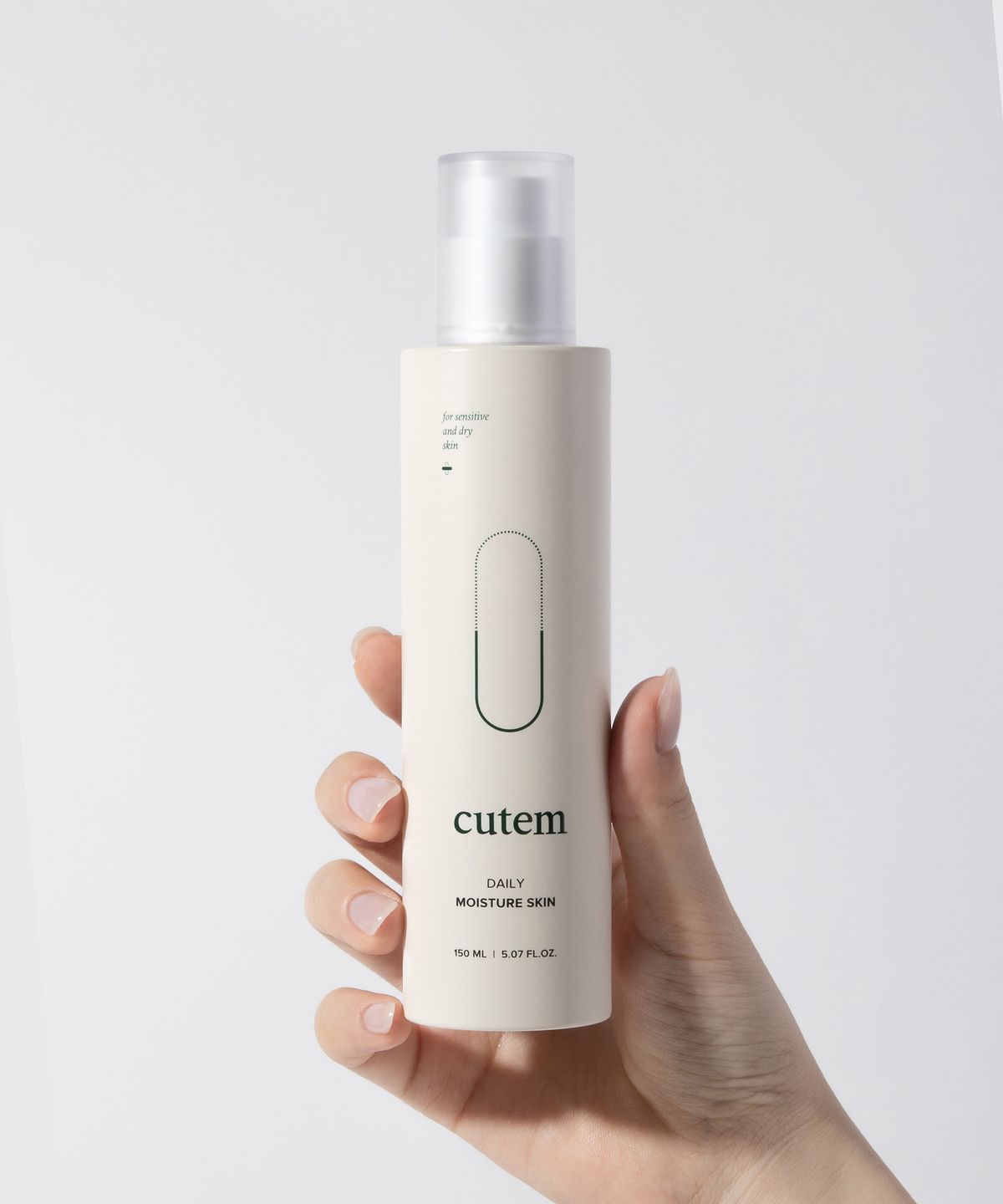 큐템(CUTEM) 데일리 모이스처 스킨 150ml