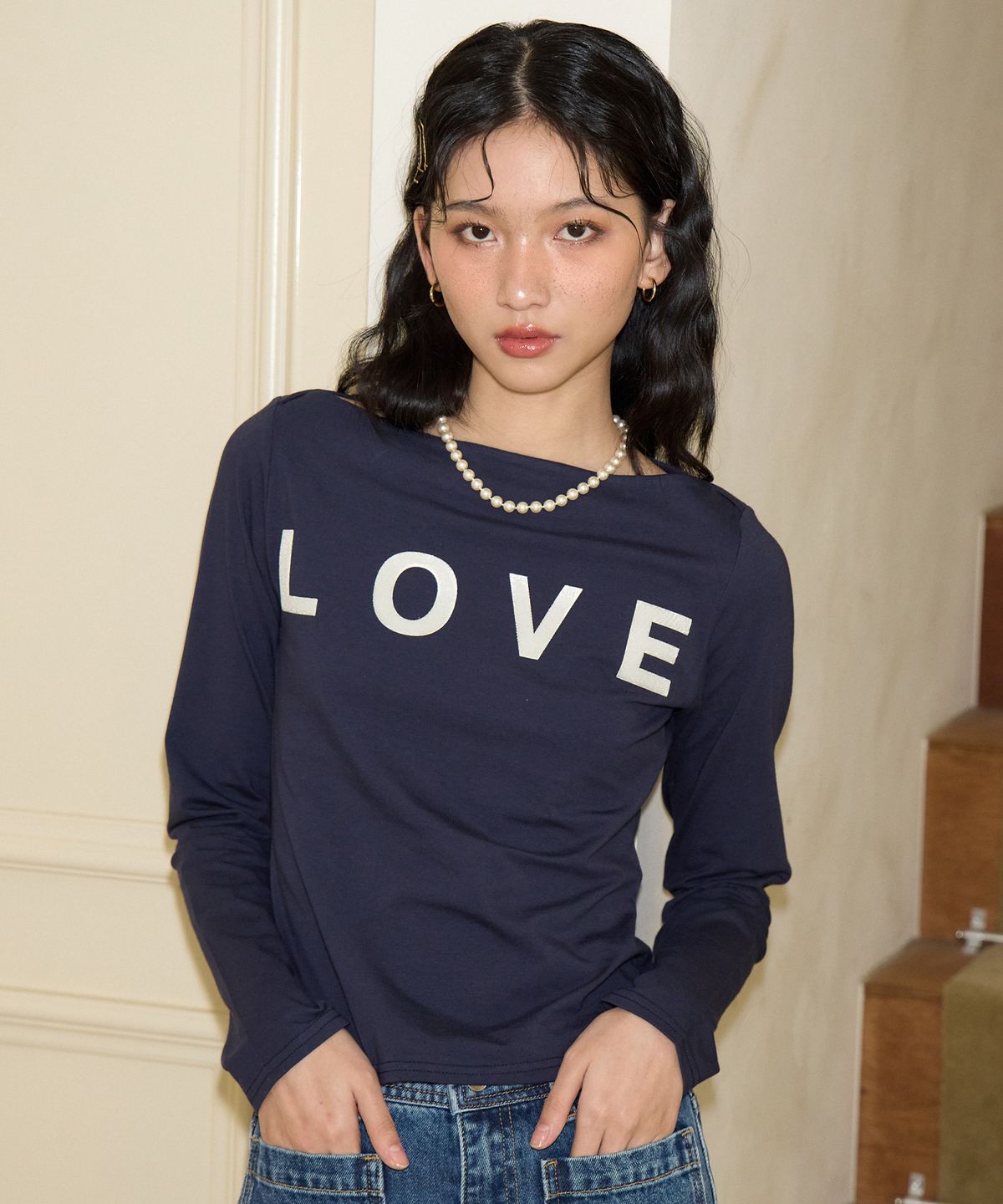 살롱 드 욘(SALON DE YOHN) Love Boat Neck T_ Navy