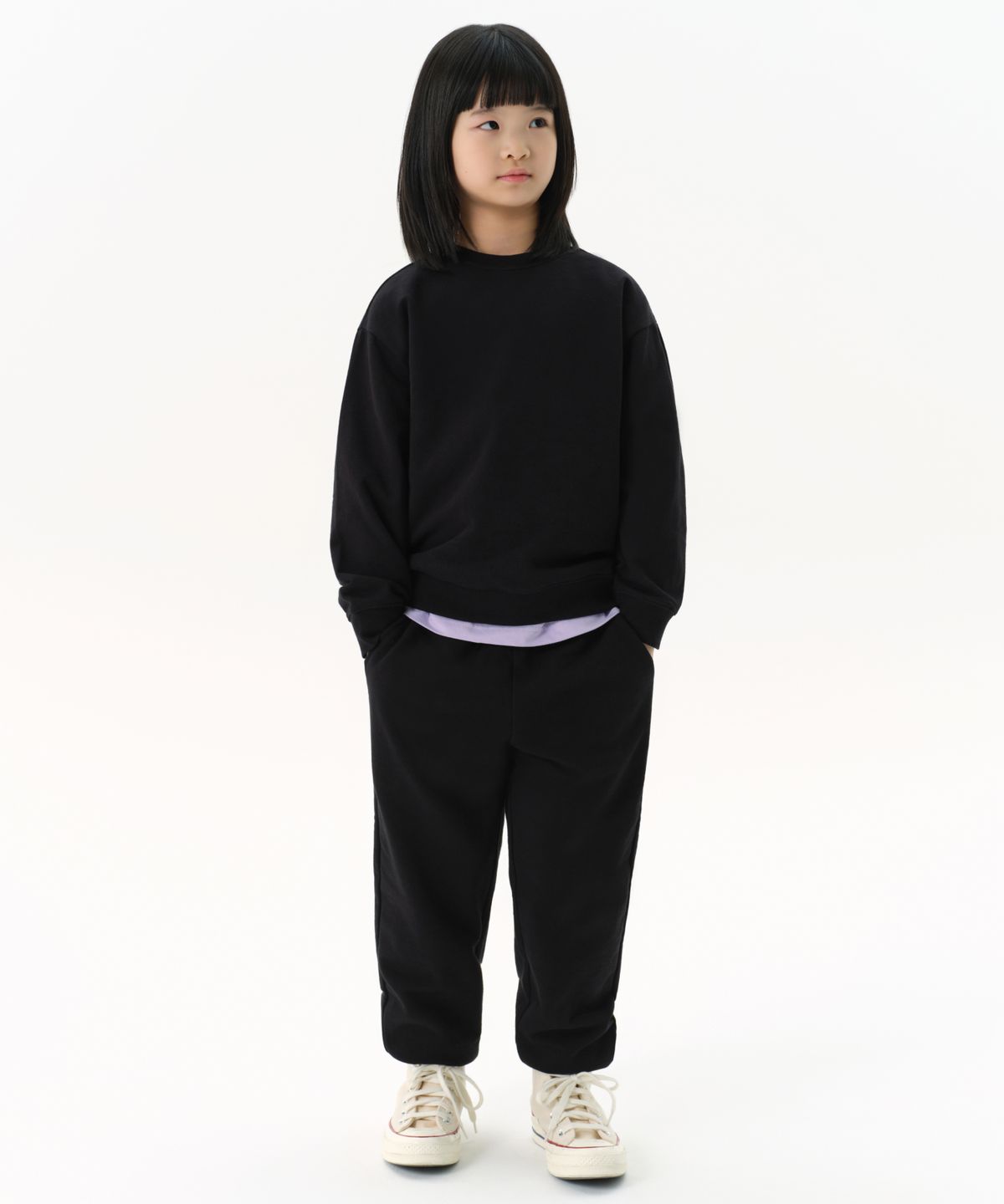 무신사 스탠다드 키즈(MUSINSA STANDARD KIDS) 오버사이즈 스웨트셔츠 & 베이식 스웨트 팬츠 셋업 [블랙]
