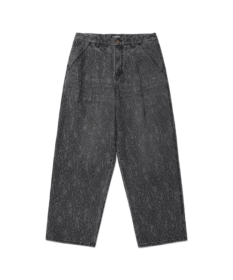 ONE TUCK BULLET DISTRESSED JEANS_BLACK(NG2EFUD114A)