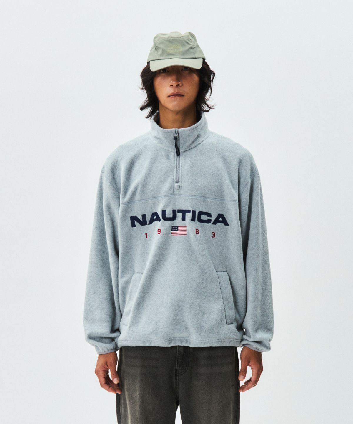 노티카(NAUTICA) 83플래그 폴라 스펠아웃 하프 집업(멜란지그레이) NFL2346MGZ