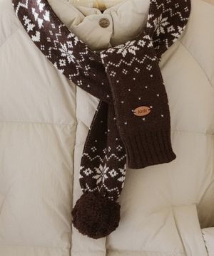 폼폼 홀리데이 머플러(KD3KMG4101FBRN)