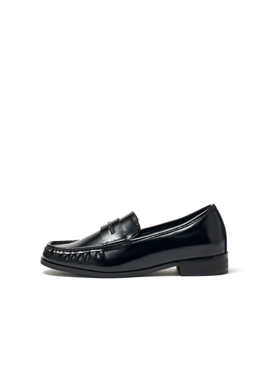 MATIN KIM ブラック ローファー MUSINSA | MATIN KIM MATIN CLASSIC LOAFER IN BLACK
