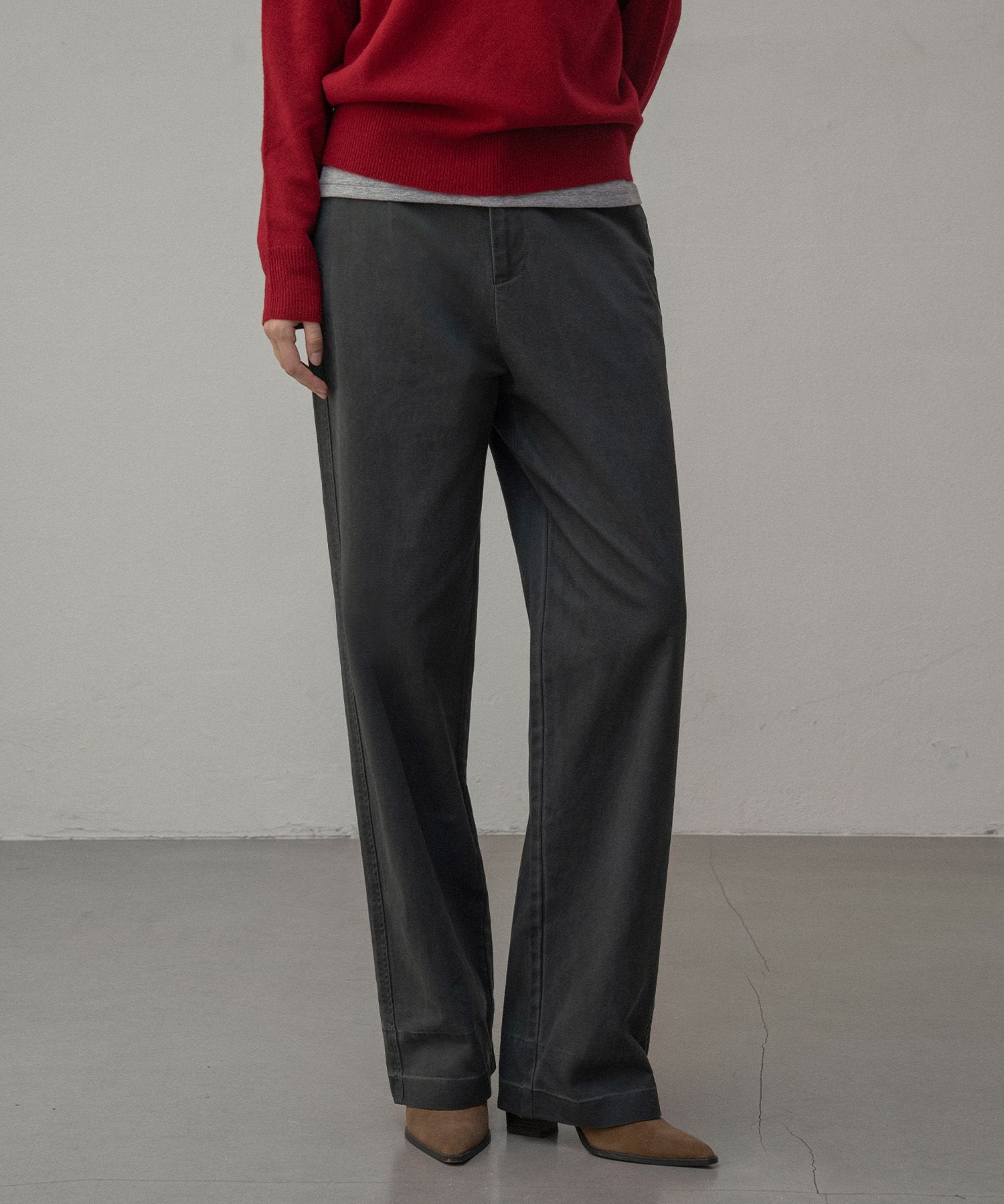MUSINSA | SIYAZU SIPT7130 Straight Chino Pants_Charcoal
