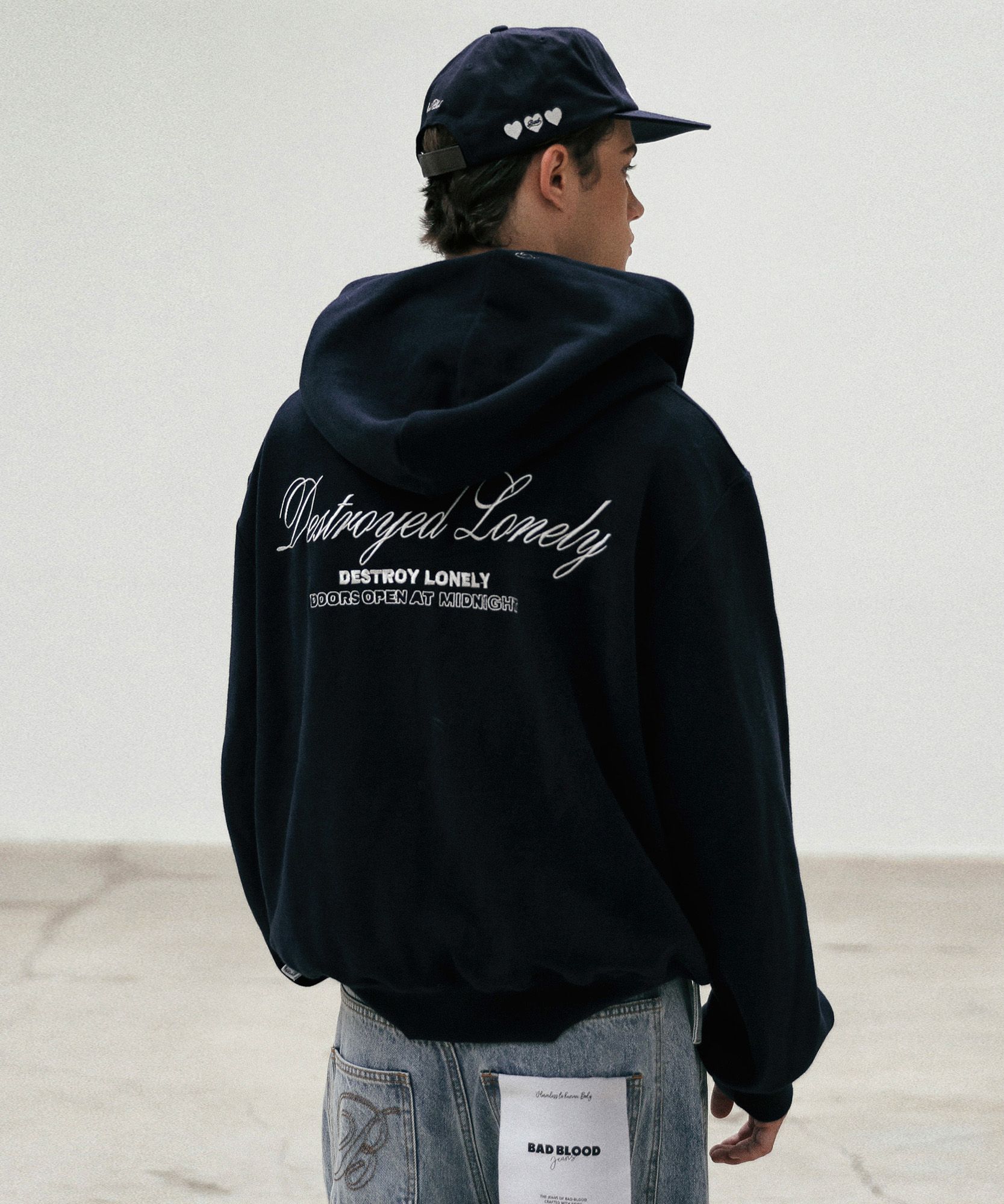 [男女共用] BADBLOOD★Classic LOGO Hood Zip-Up★ジップアップ Classic Logo Hooded Zip-Up - Black – BADBLOOD TAIWAN