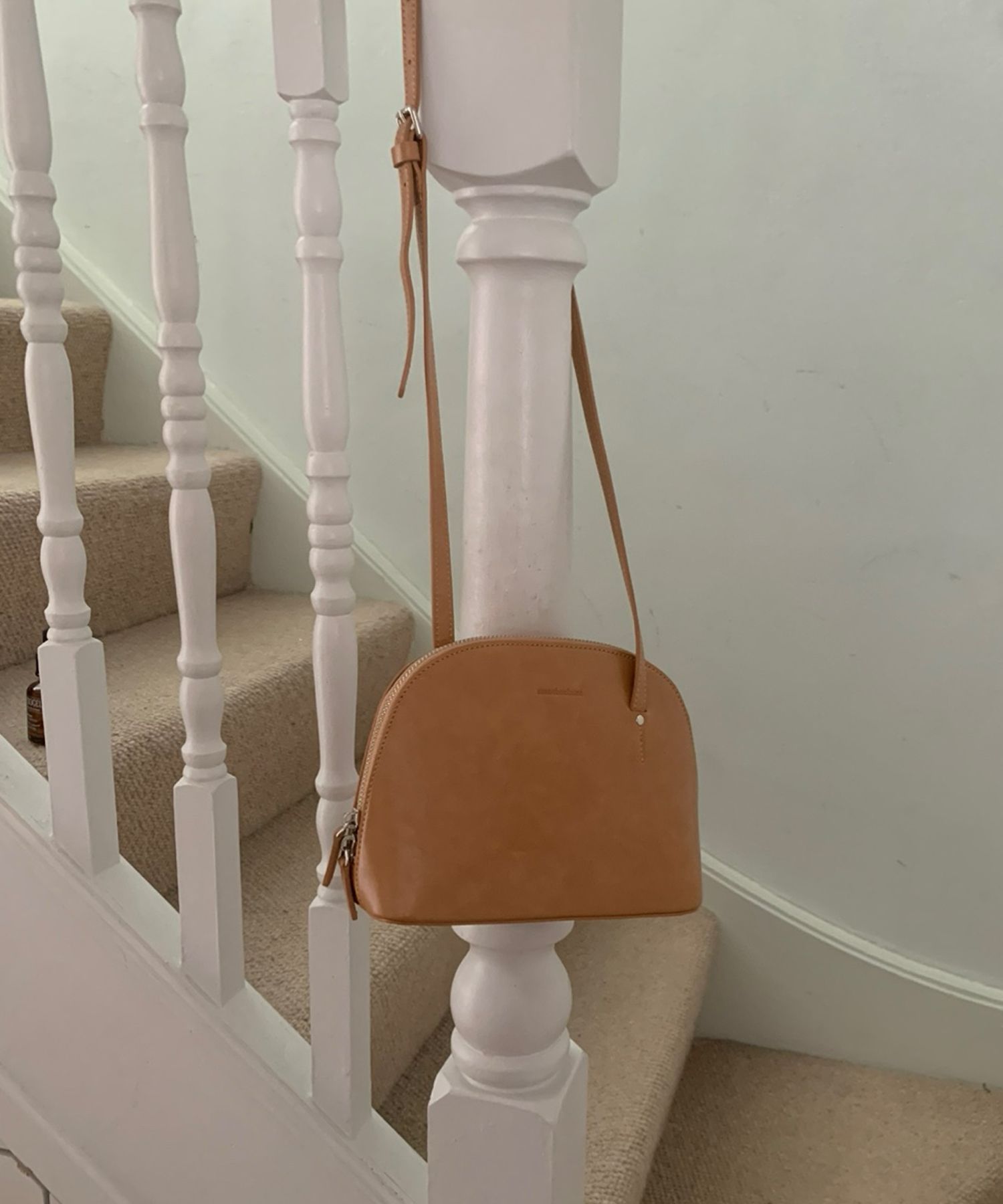 【SOMEWHERE BUTTER】Pebble Cross Bag (4 colors) CROSS - SOMEWHERE BUTTER.