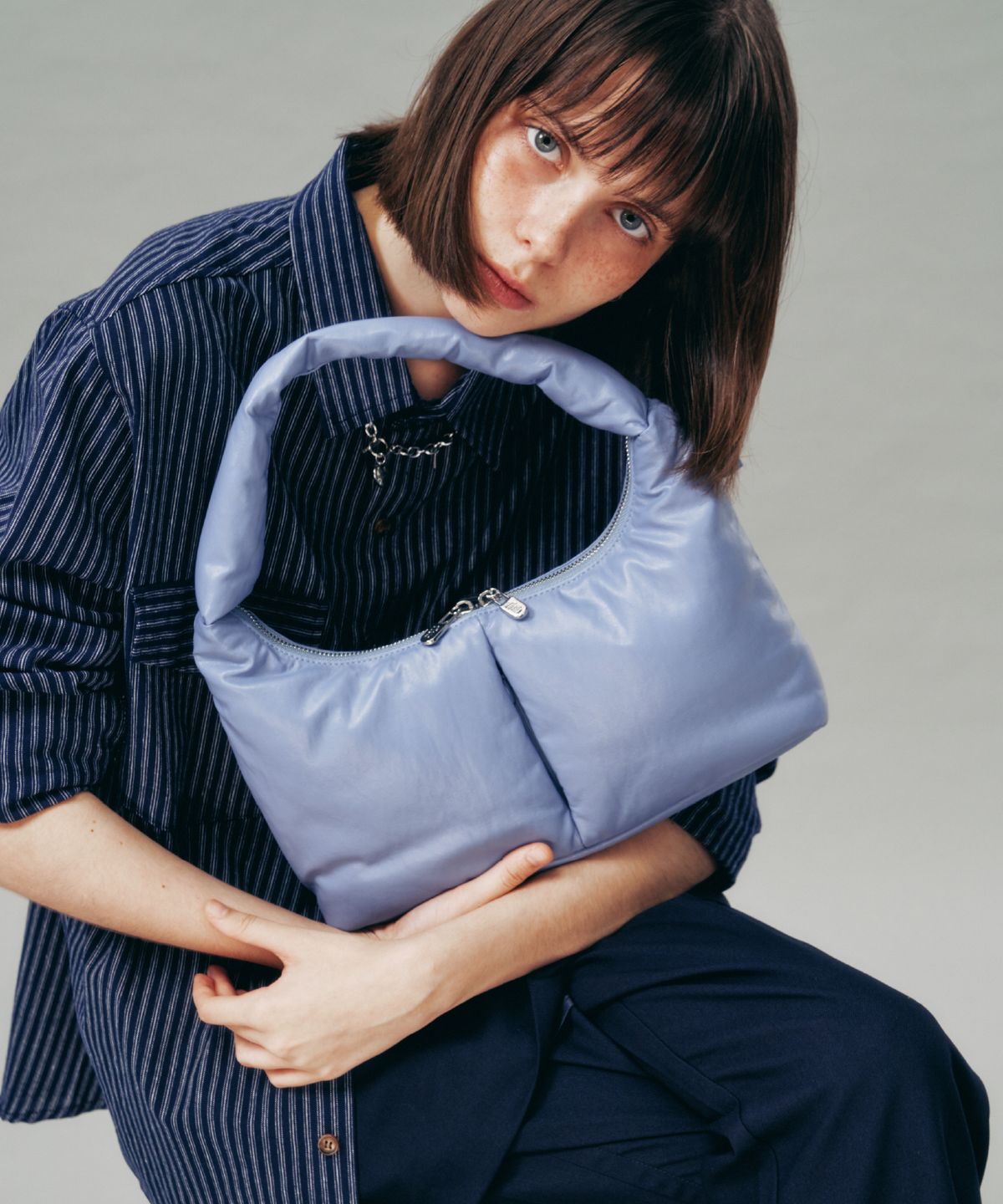 필인더블랭크(FILLINTHEBLANK) Soft Basket Hobo Bag (S)(dusty blue)