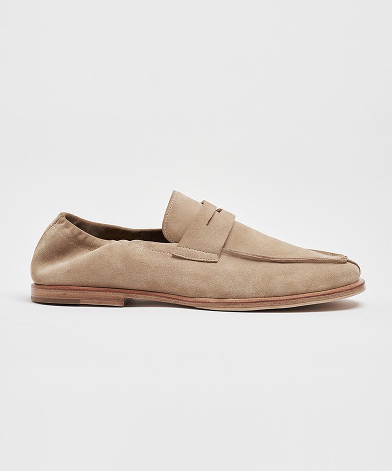 UNIFORM Flat Loafer Beige