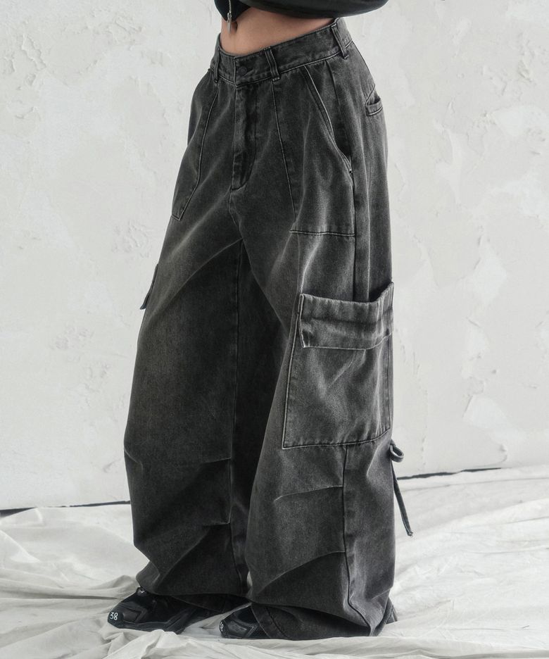 Accent Back String Pants BLACK