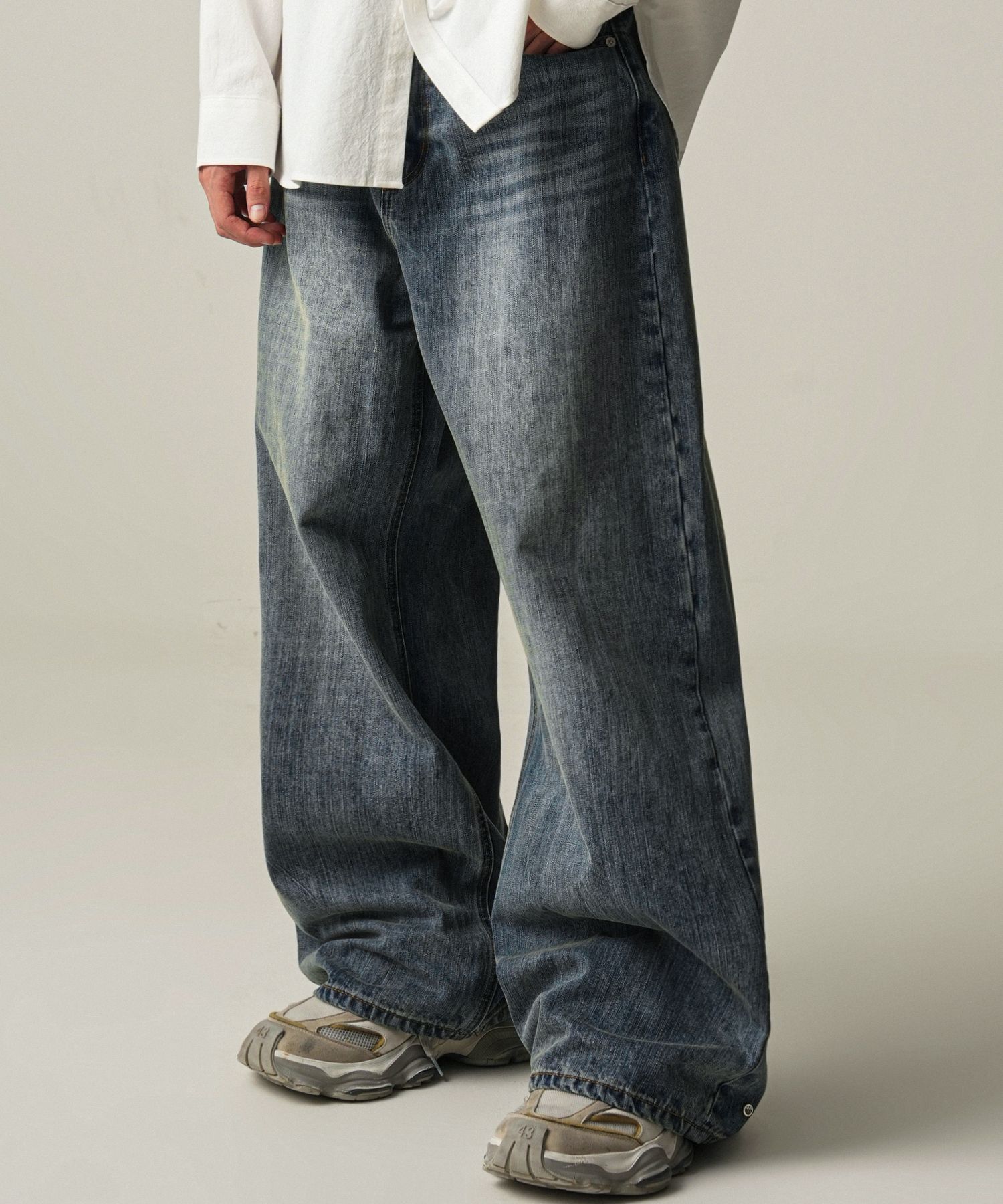 ☆AVANDRESS☆ this is wide denim pants  BLUE AD41PT13SNB MUSINSA | AVANDRESS Snap Wide Denim Pants BLUE