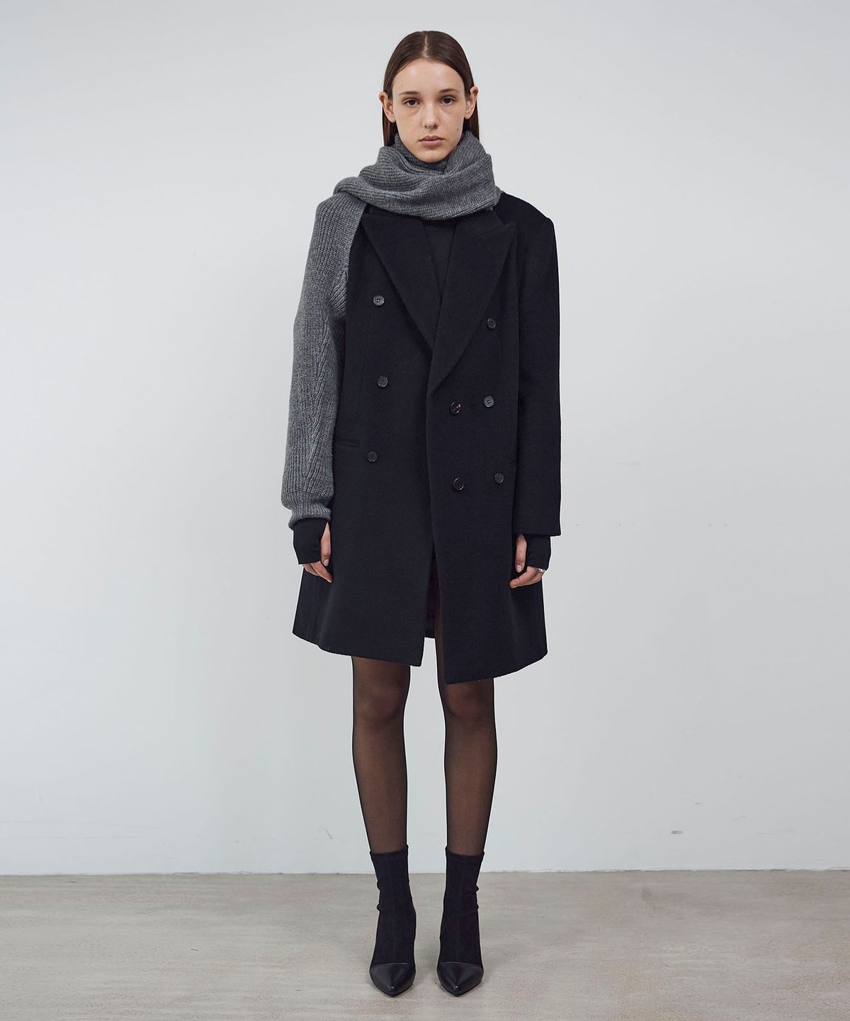씨커슨(CKUSUN) SLEEVE KNIT MUFFLER - GREY