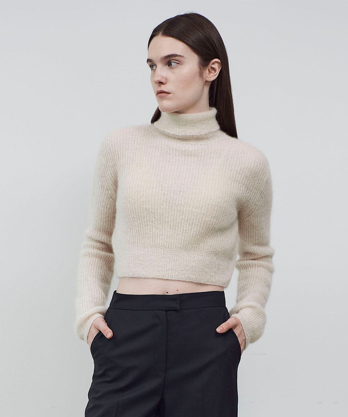씨커슨(CKUSUN) MOHAIR BLEND CROP KNIT TOP - IVORY