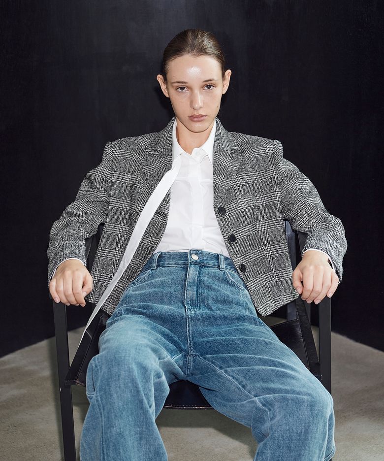 CHECK TEXTURED CROP JACKET - BLACK