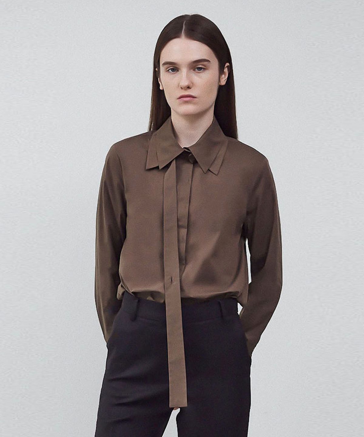 씨커슨(CKUSUN) DETACHABLE TIE-COLLAR SHIRT - BROWN