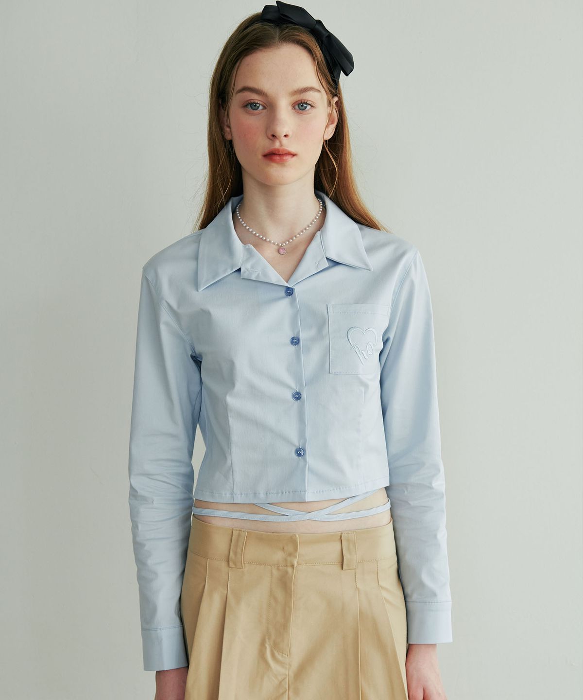 루루슈(LULUCHOU) Ribbon Crop Shirt - SKY BLUE