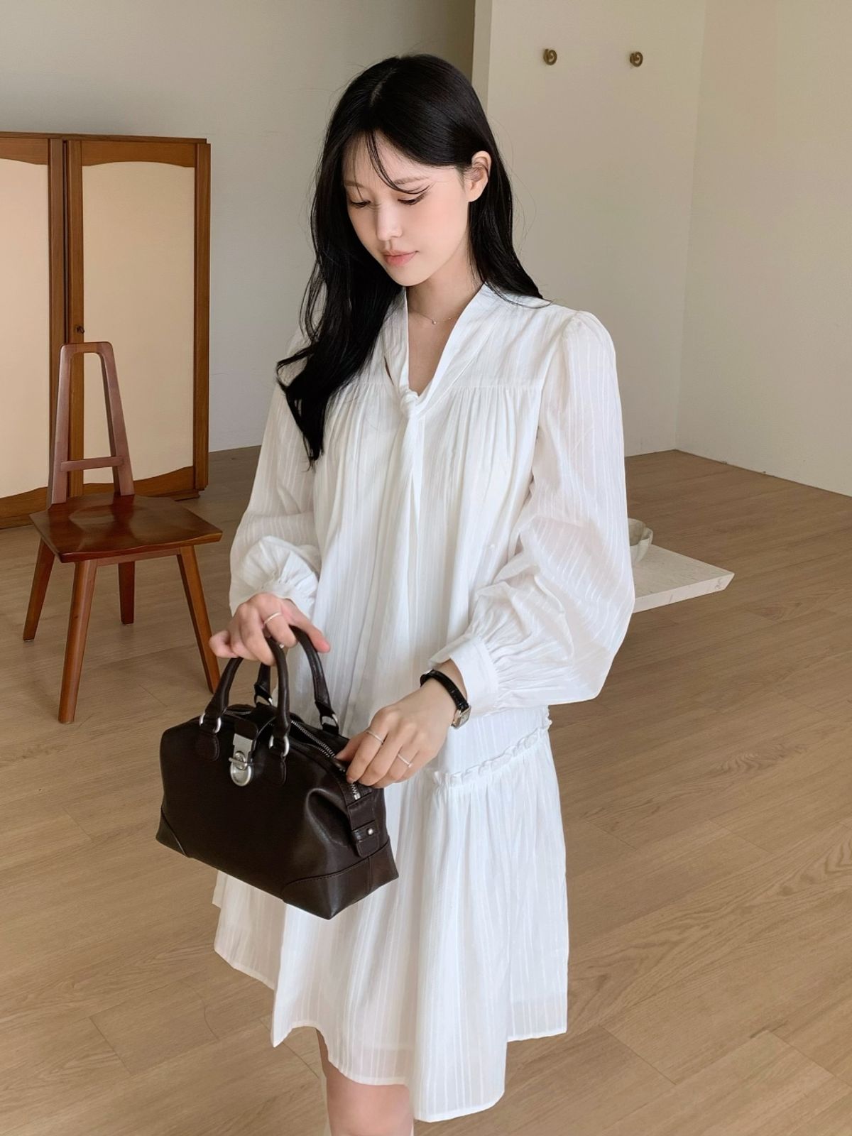 르니나(LENINA) DARLENE bow neck dress_WHITE